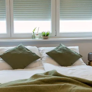 Large - Great For Groups - With Balcony Or Terrace Appartement Vienne